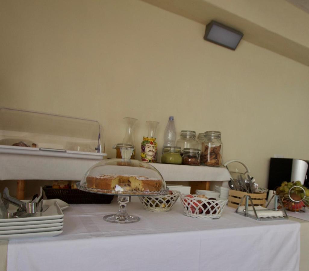 La Guitgia Rooms Lampedusa Exterior photo